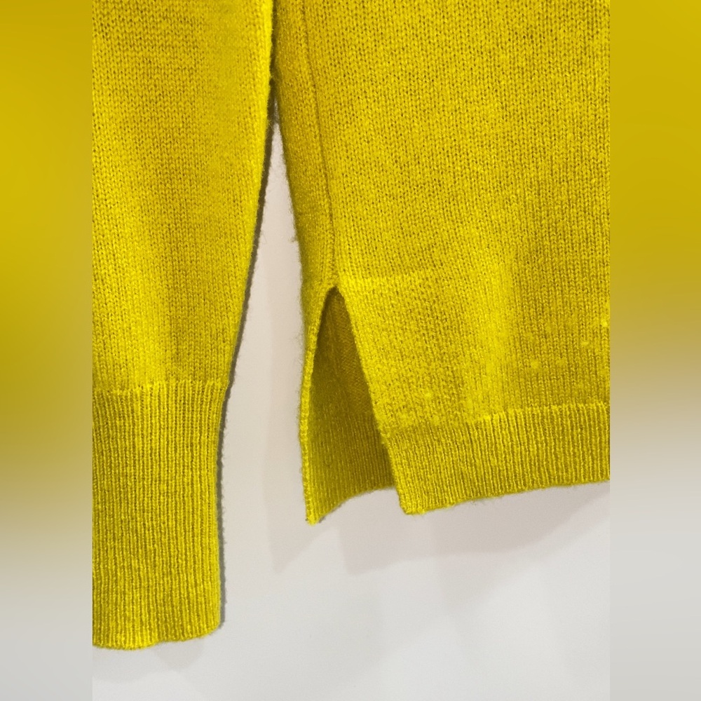 J. Crew 100% Cashmere Yellow Crewneck Sweater XXS - Gently Used, Flaws - Picture 9 of 10